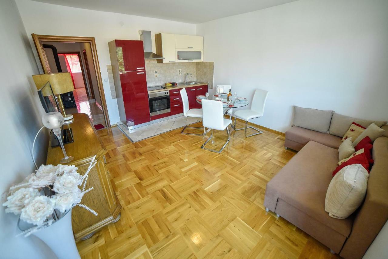 Apartment Ines ซินย์ ภายนอก รูปภาพ